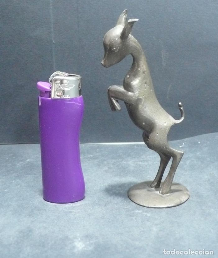 Arte: PEQUE&Ntilde;O CERVATILLO EN BRONCE - Foto 1