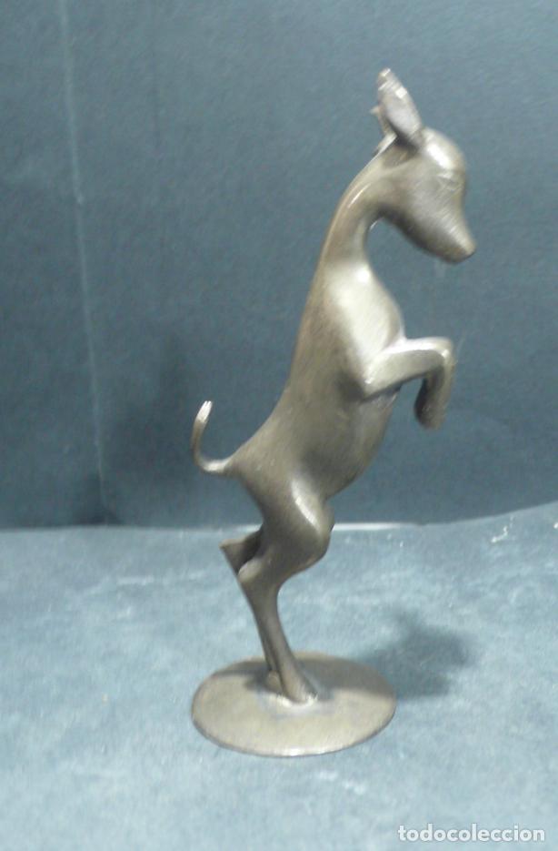 Arte: PEQUE&Ntilde;O CERVATILLO EN BRONCE - Foto 2