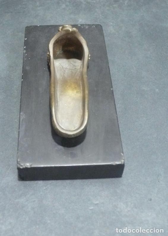 Arte: PEQUE&Ntilde;O ZAPATO EN BRONCE - Foto 4