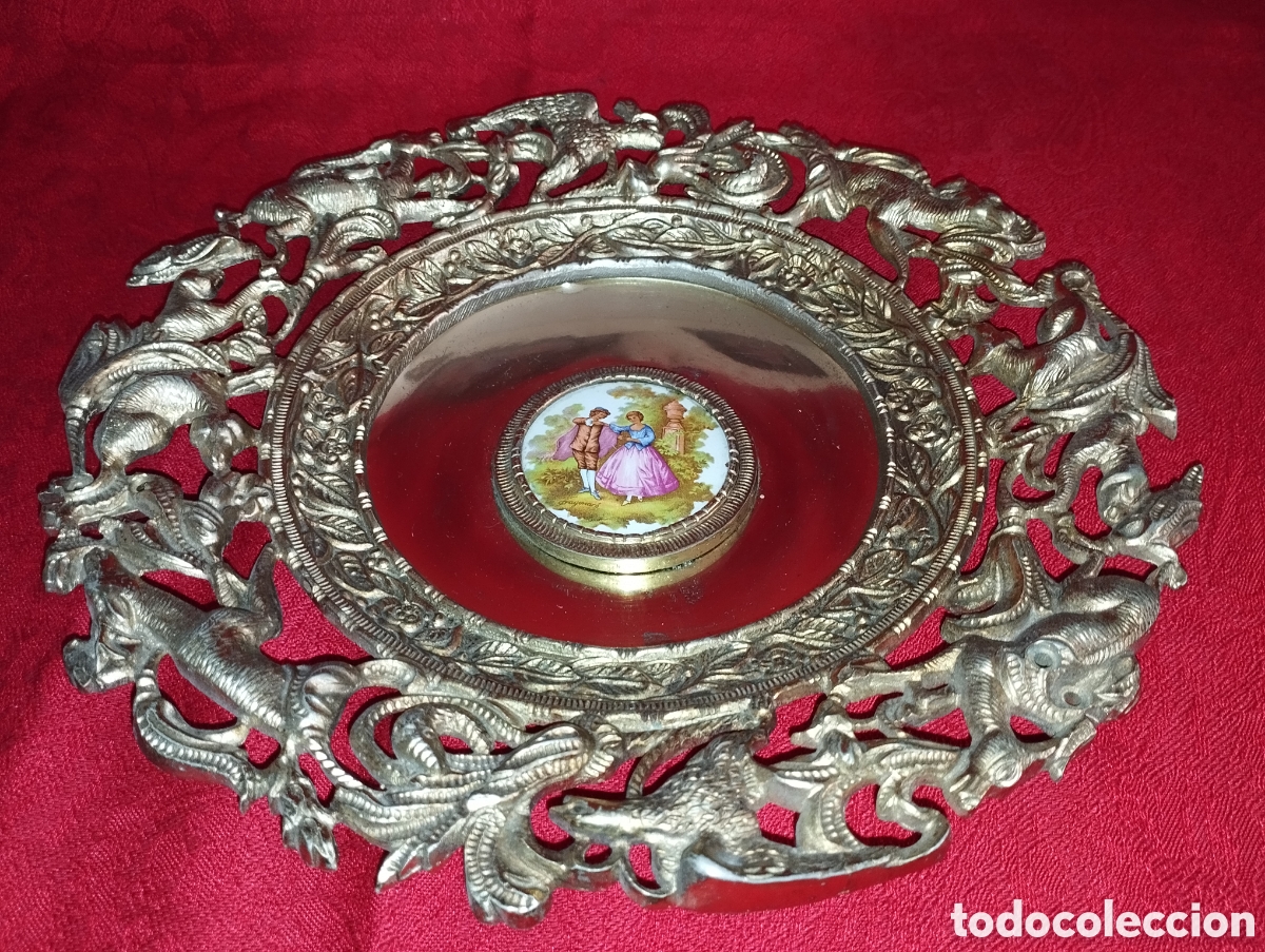 Arte: Excelente Plato de Bronce. - Foto 6