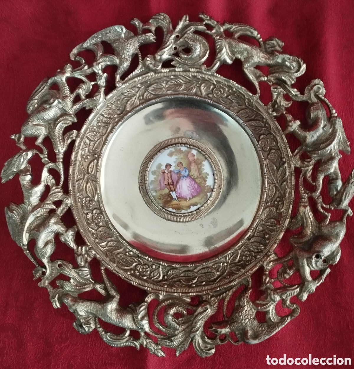 Arte: Excelente Plato de Bronce. - Foto 7