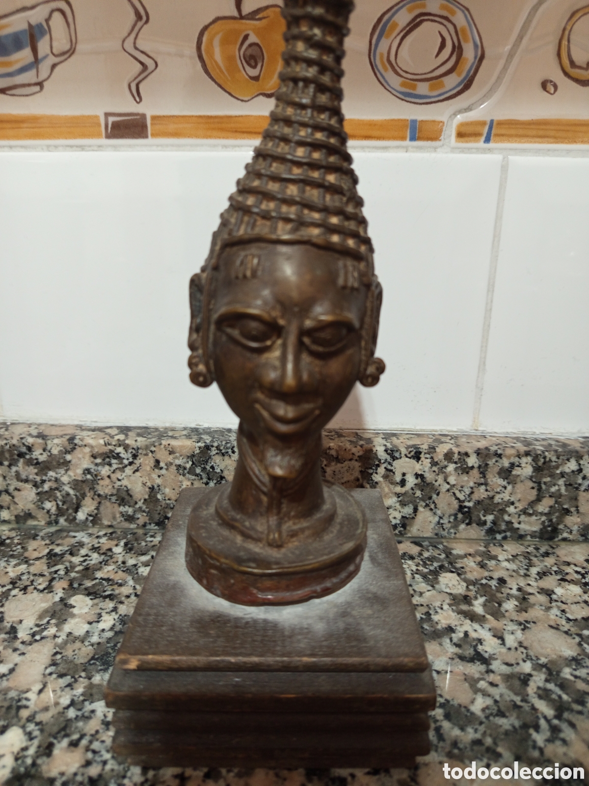Arte: Cabeza de bronce antiguo - Foto 2