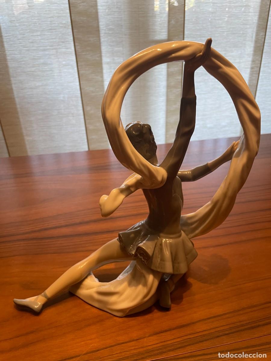 Arte: Figura bailarina de Lladro - Foto 2