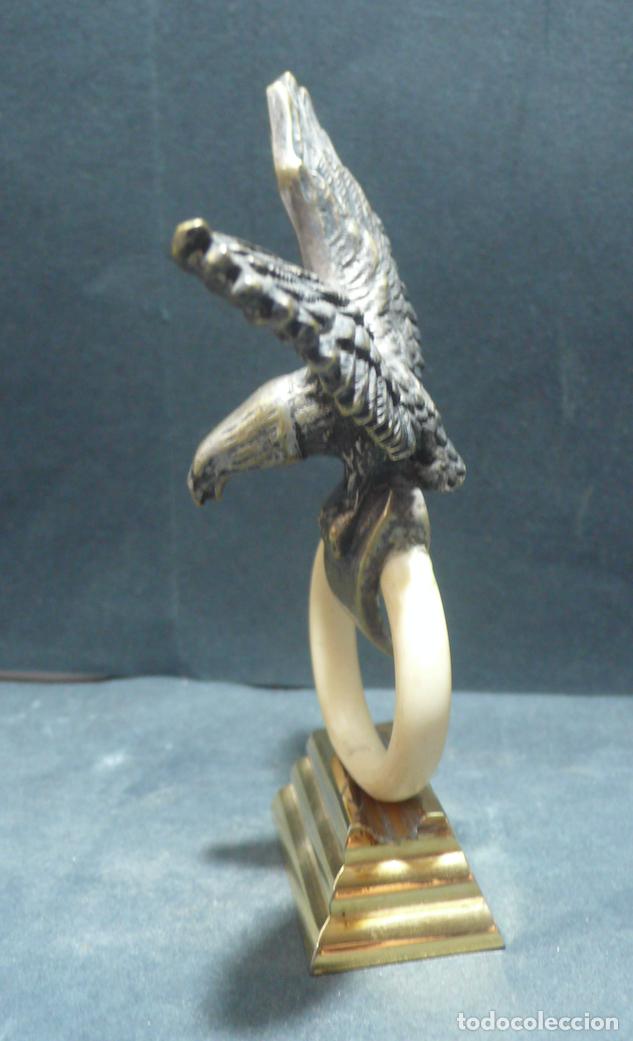 Arte: PEQUE&Ntilde;A AGUILA EN BRONCE - Foto 2