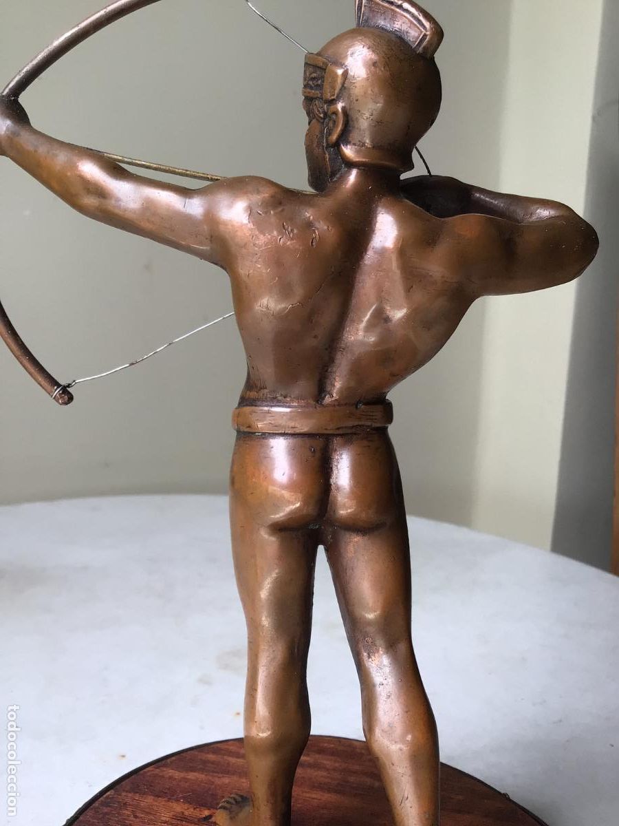 Arte: MARAVILLOSA Y ANTIGUA ESCULTURA ART DECO , ARQUERO DESNUDO DE EPOCA -