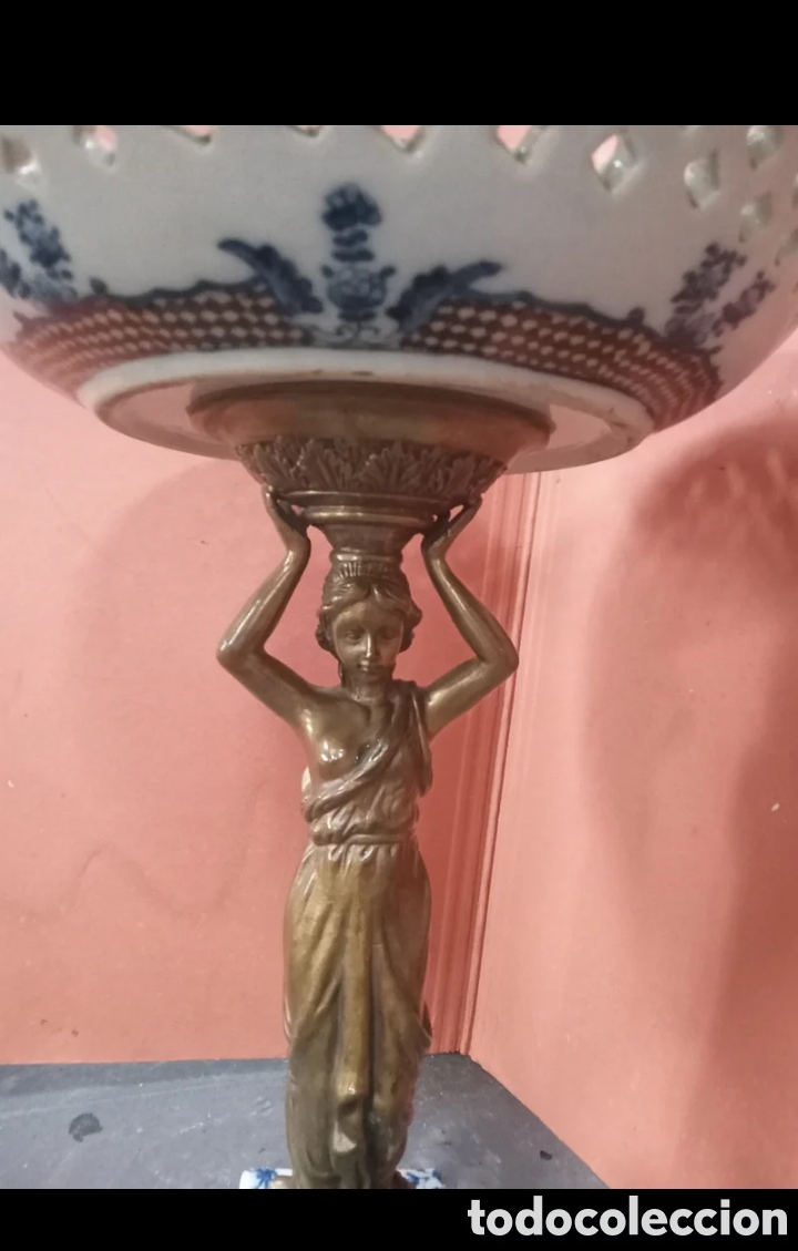 Arte: Cari&aacute;tides de bronce - Foto 1