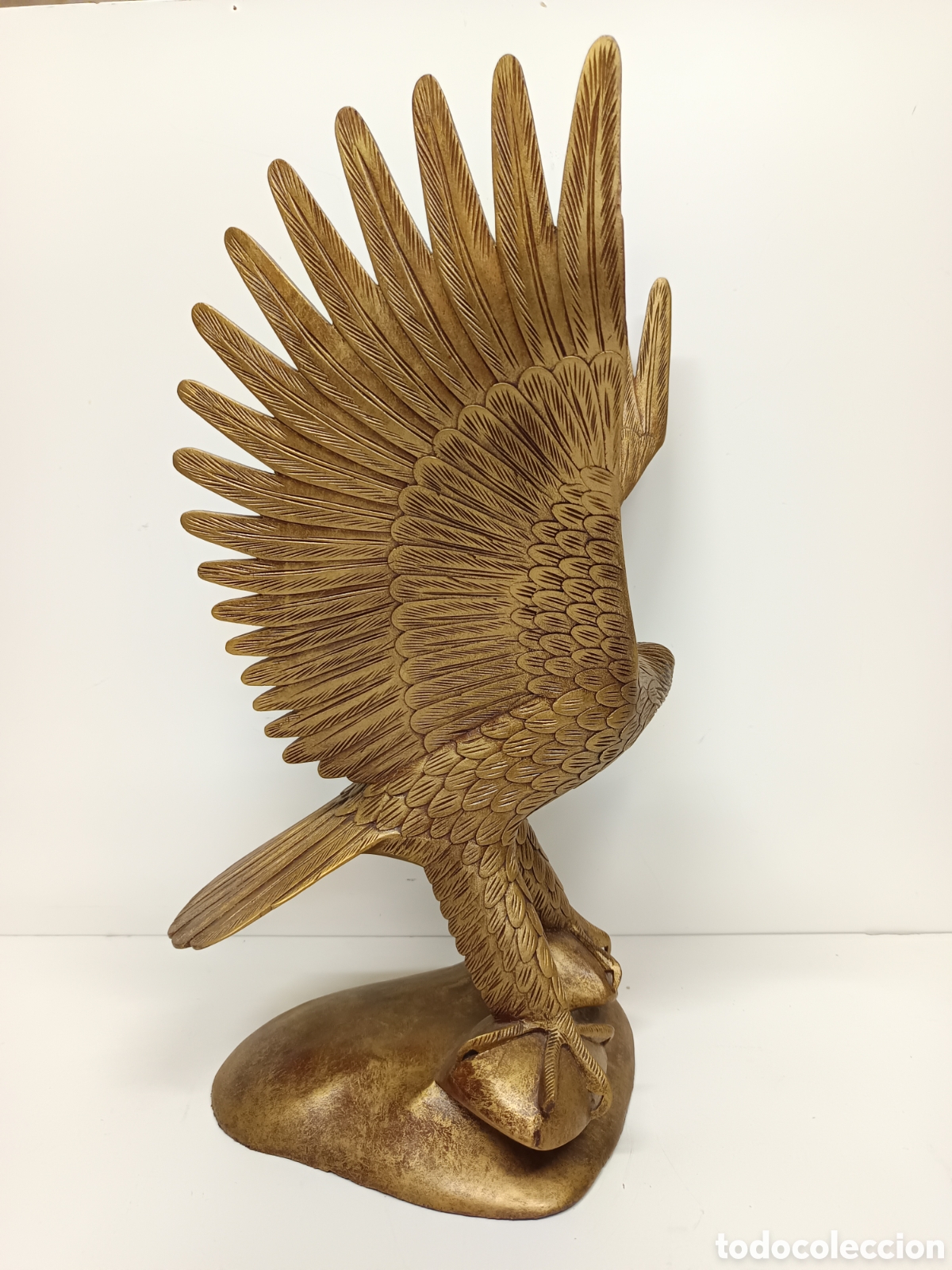 Arte: Gran &aacute;guila tallada en madera - Foto 2