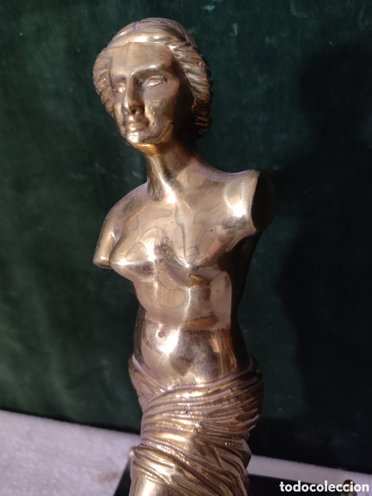 Arte: Venus de bronce con peana de m&aacute;rmol - Foto 3