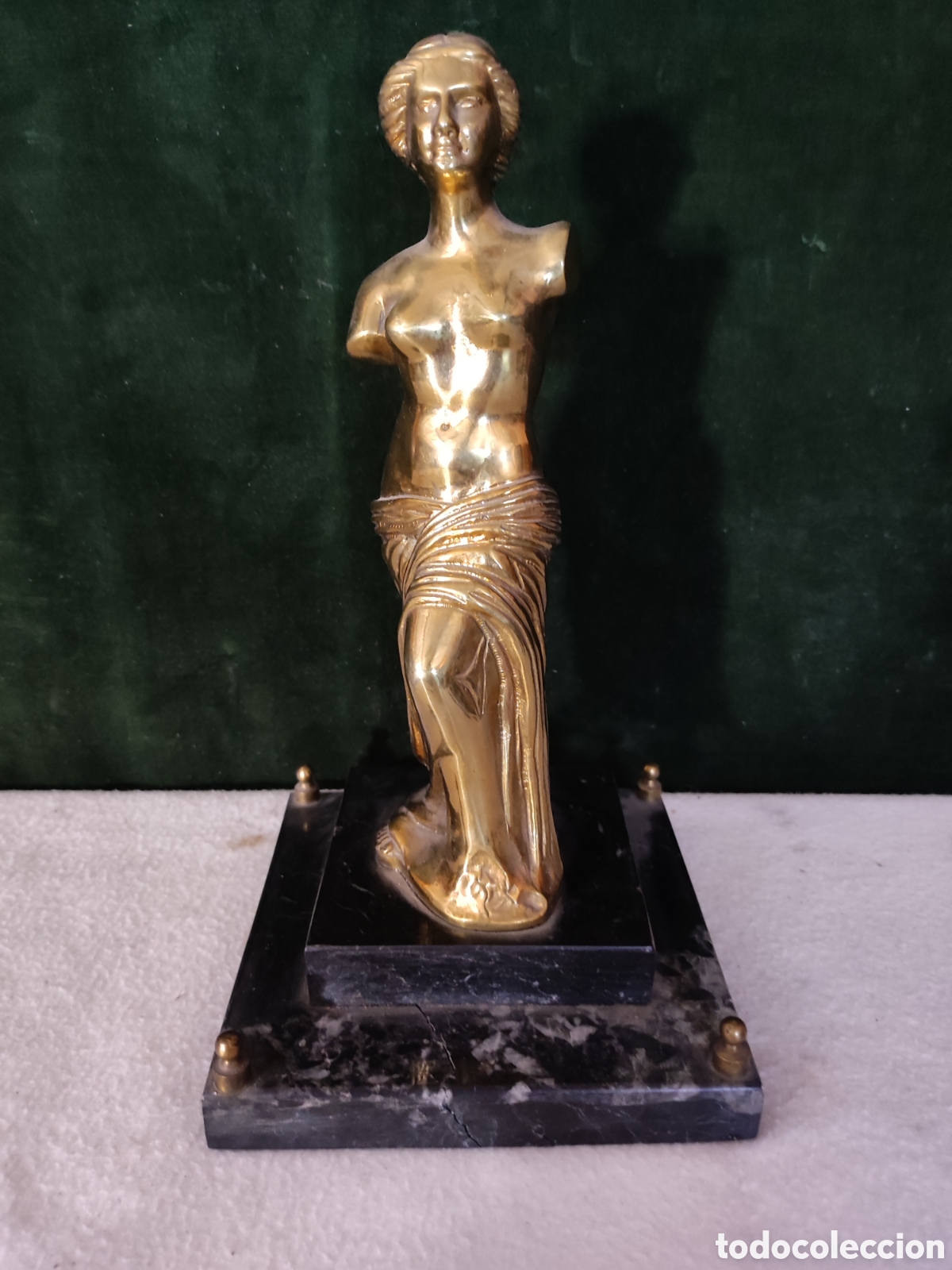 Arte: Venus de bronce con peana de m&aacute;rmol - Foto 1