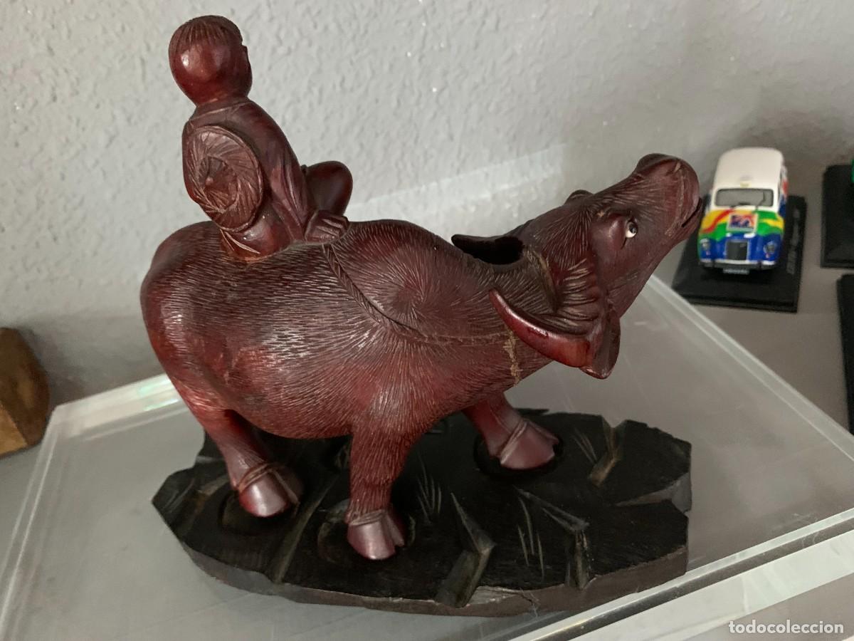 Arte: buey tallado con ni&ntilde;o y base - Foto 2
