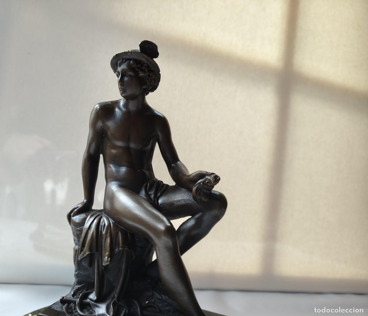 Arte: Hermes sentado, bronce. - Foto 9