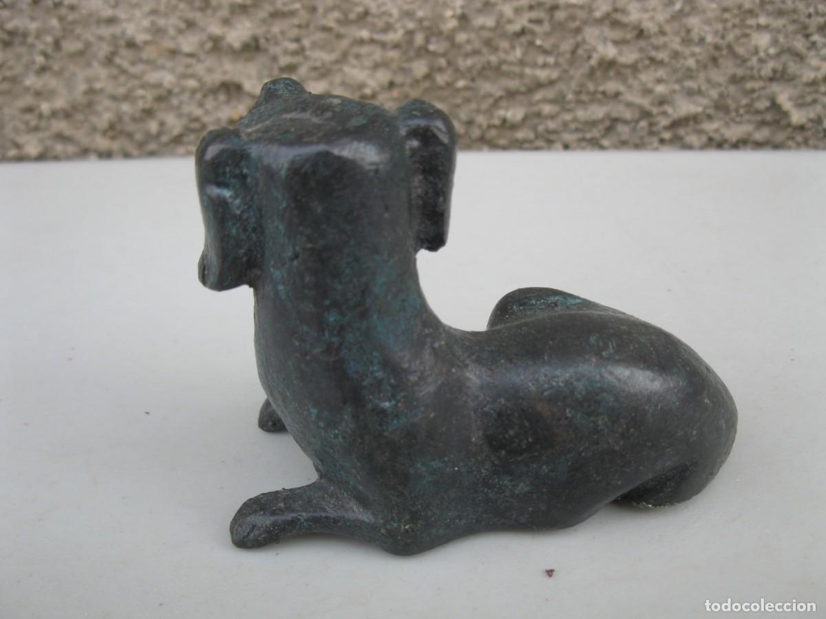 Arte: ANTIGUA FIGURA DE PERRO EN BRONCE. - Foto 2