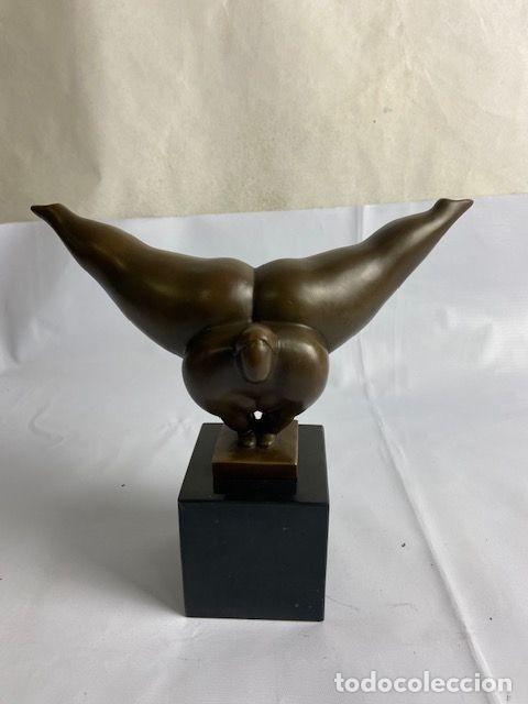 Arte: Escultura en bronce Acr&oacute;bata - Foto 1