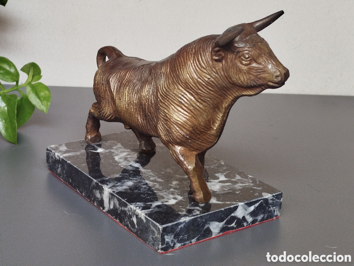 Arte: Figura toro de bronce - Foto 5
