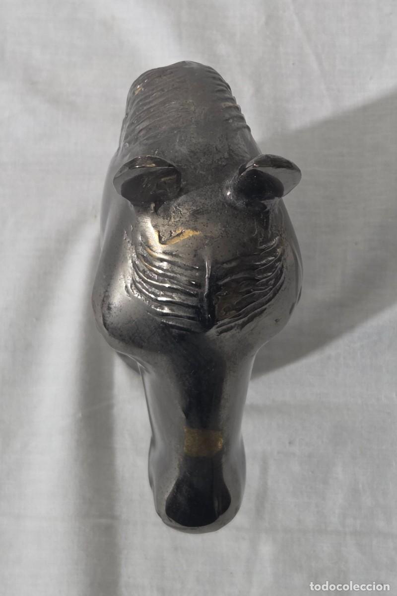 Arte: Cabeza de caballo en bronce - Foto 10