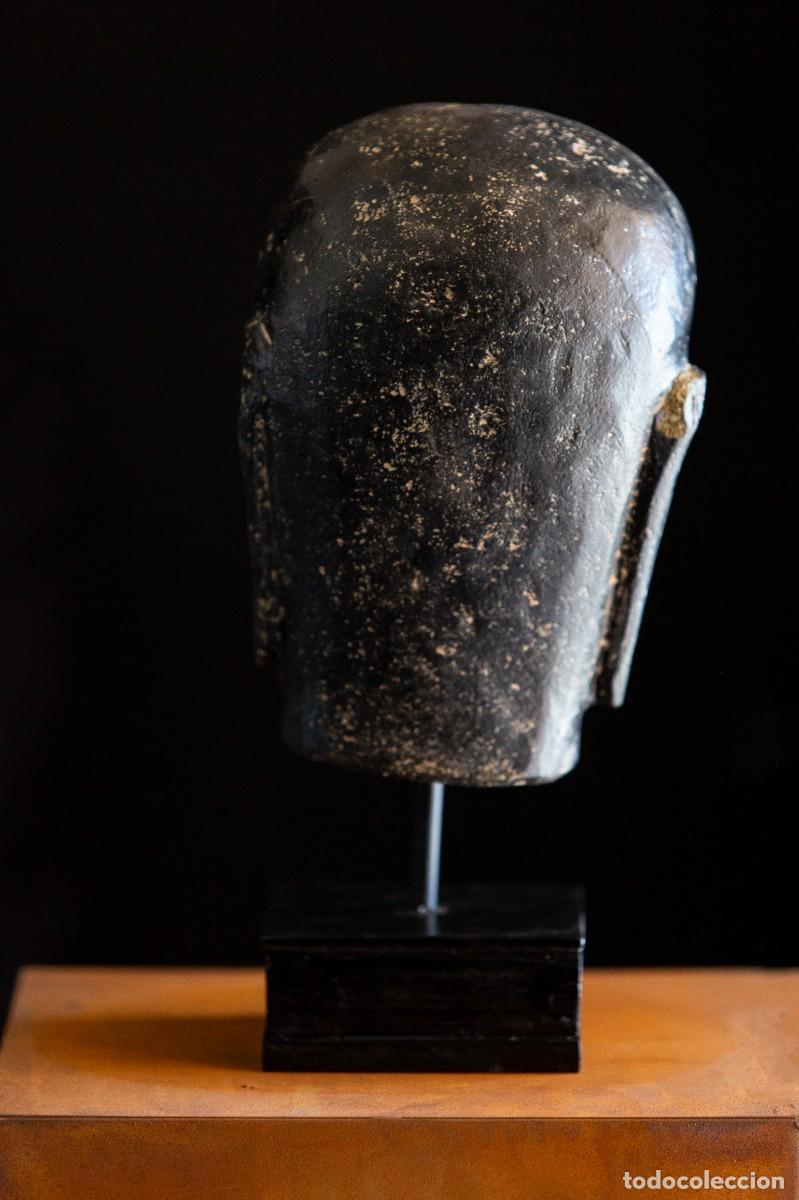 Arte: Cabeza Buda tallada en Piedra de Java. - Foto 4