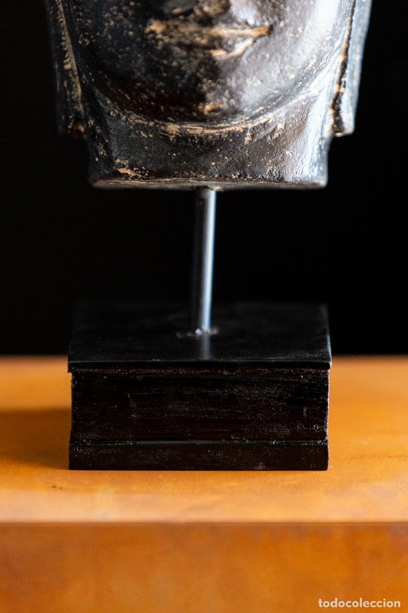Arte: Cabeza Buda tallada en Piedra de Java. - Foto 7