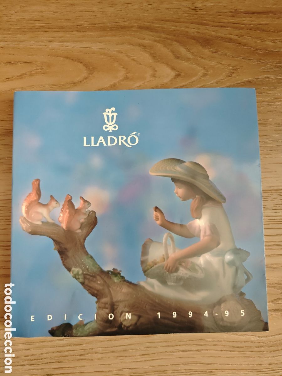 Arte: Porcelana y libro de la colecci&oacute;n Lladr&oacute; - Foto 1