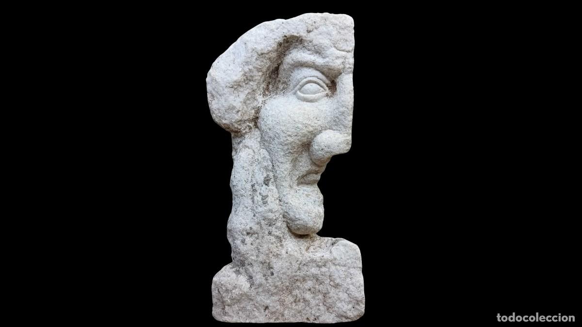 Art: Escultura de Rostro Humano en Piedra | Estilo Primitivista