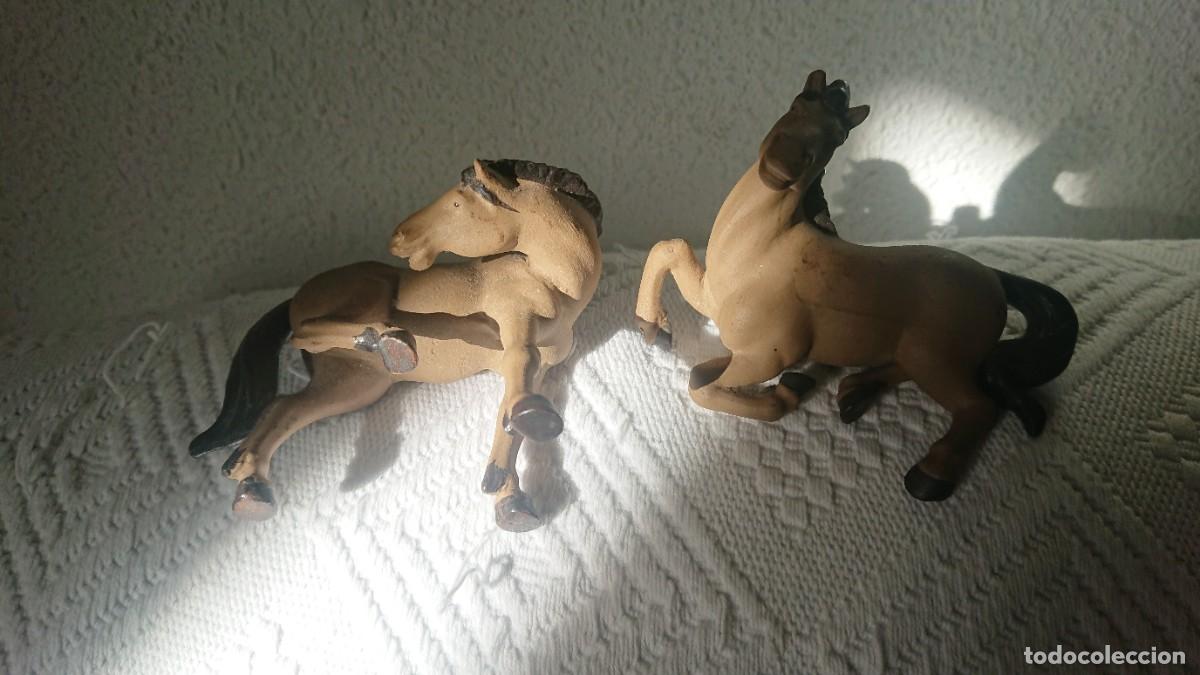 Arte: Dos caballos de terracota - Foto 2