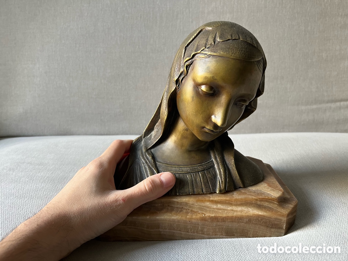 Arte: Escultura Religiosa de Virgen en bronce