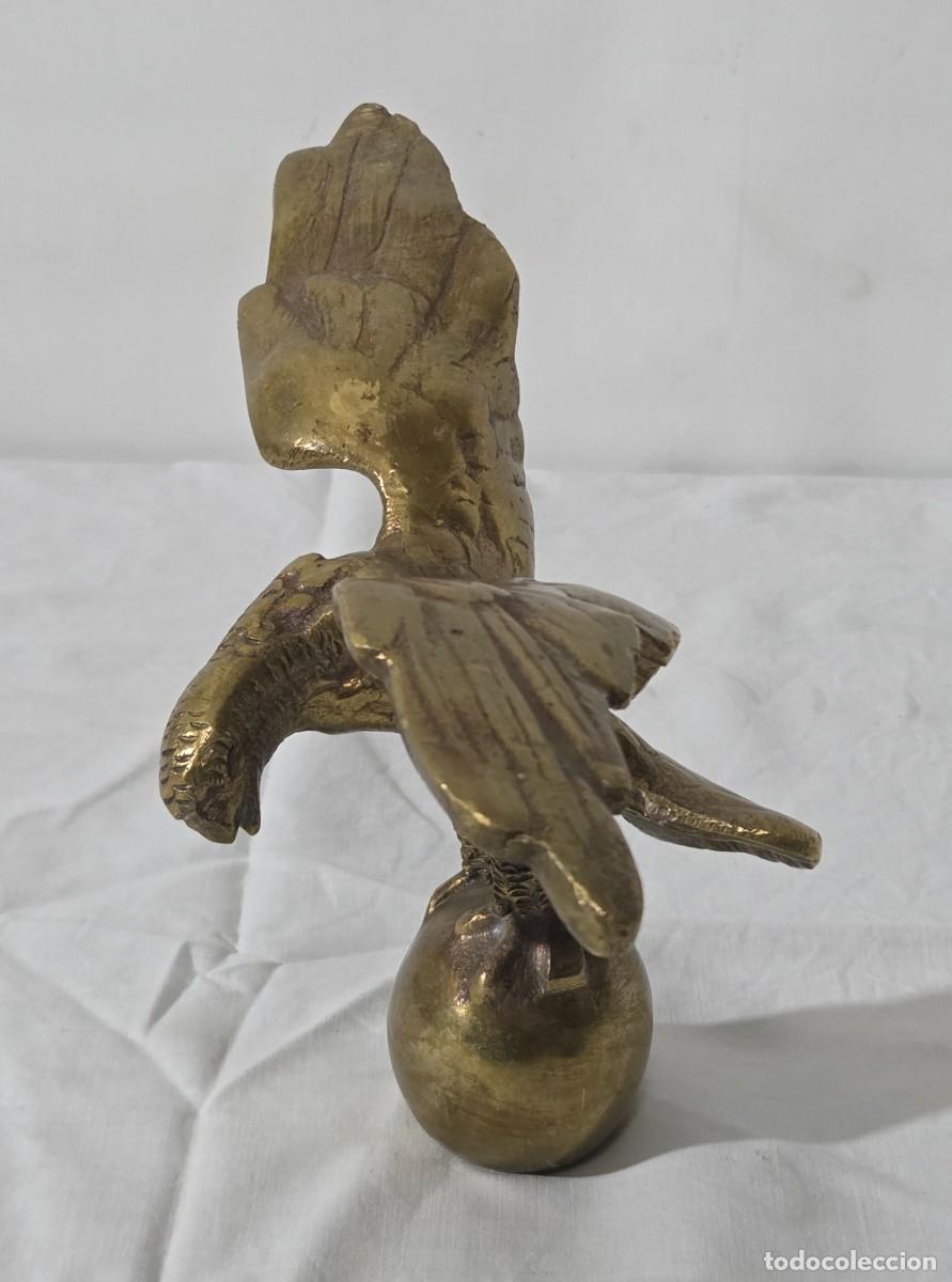 Arte: Aguila sobre esfera en bronce macizo - Foto 2