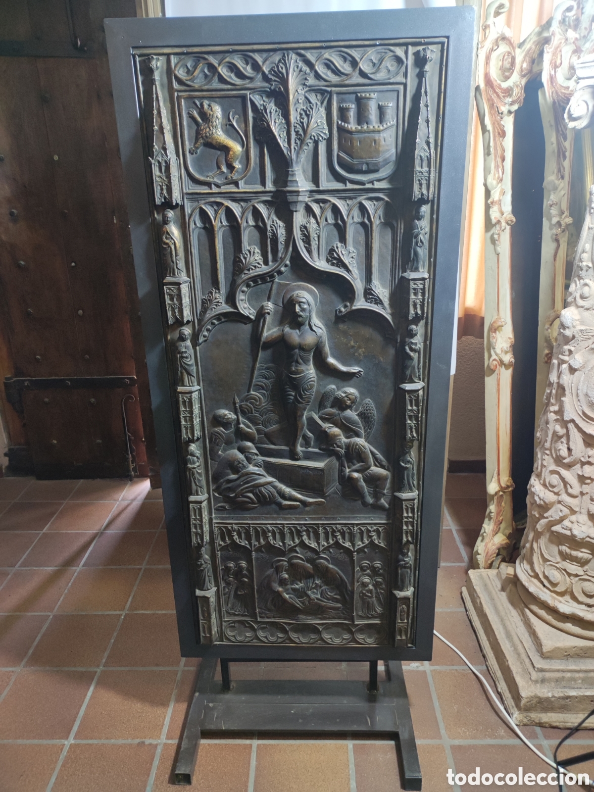 Arte: Resurrecci&oacute;n de Cristo repujado - Foto 1