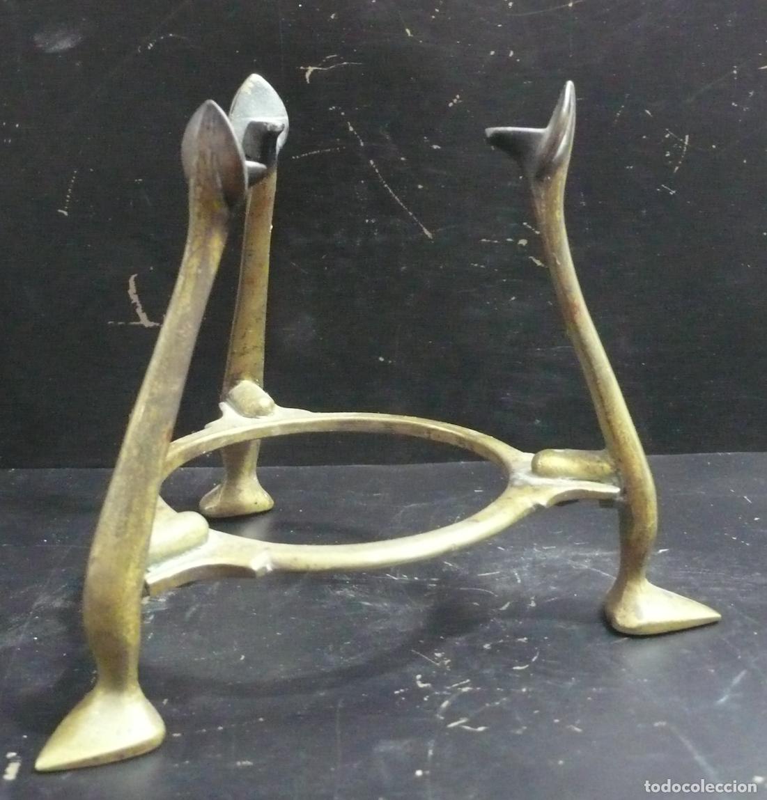 Arte: PIE DE BRONCE DE HERVIDOR DE COBRE - Foto 1