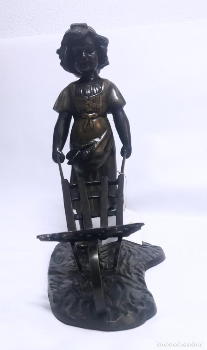 Arte: BRONCE &ndash; NI&Ntilde;A CON CARRETILLA - Foto 4