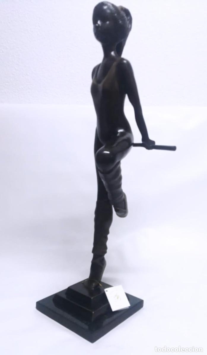 Arte: BRONCE &ndash; GIMNASTA CON BAST&Oacute;N - Foto 4