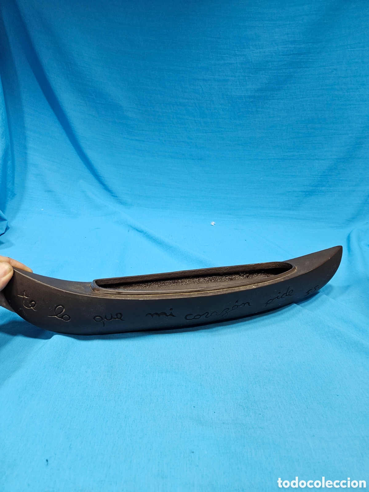 Arte: FIGURA BRONCE CANOA BARCA. SUSI GOMEZ 2004