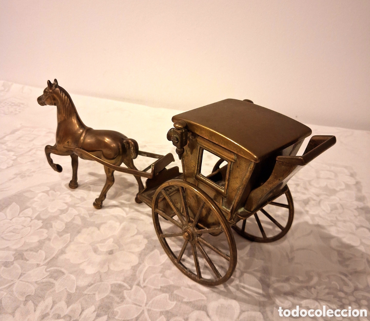 Arte: Caballo con calesa en lat&oacute;n - Foto 2