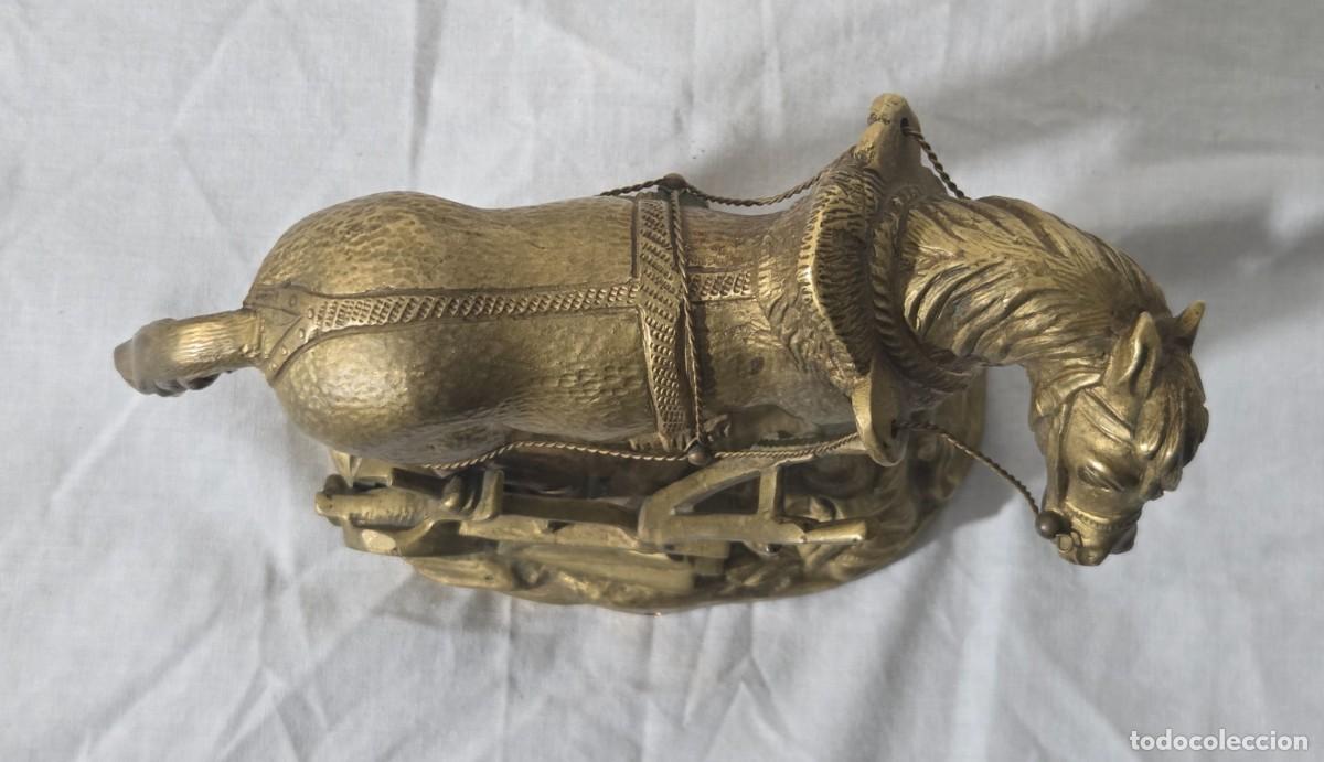 Arte: Figura caballo de labor con arado en bronce - Foto 13