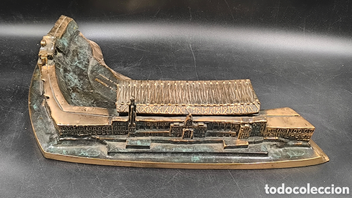 Arte: Escultura de bronce maqueta estadio ol&iacute;mpico Montjuic numerada 5/150