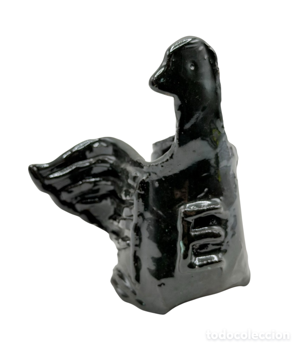 Art: Escultura de Cer&aacute;mica Brutalista de Autor