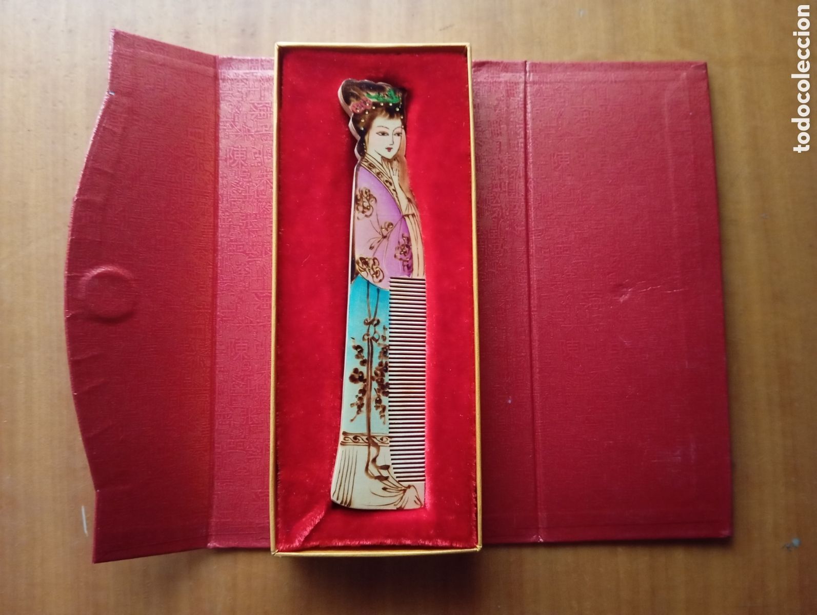 Arte: Peine de Madera China