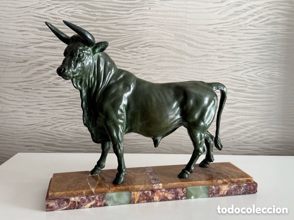 Arte: Escultura. TORO. A&ntilde;os 30/40. ART DECO