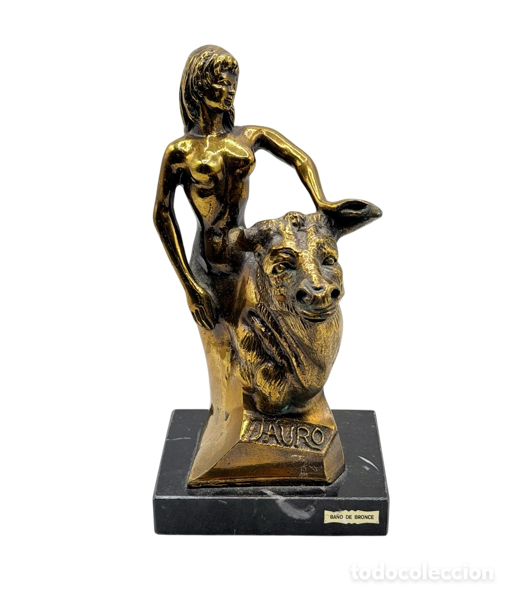 Art: Escultura Hor&oacute;scopo Dorada