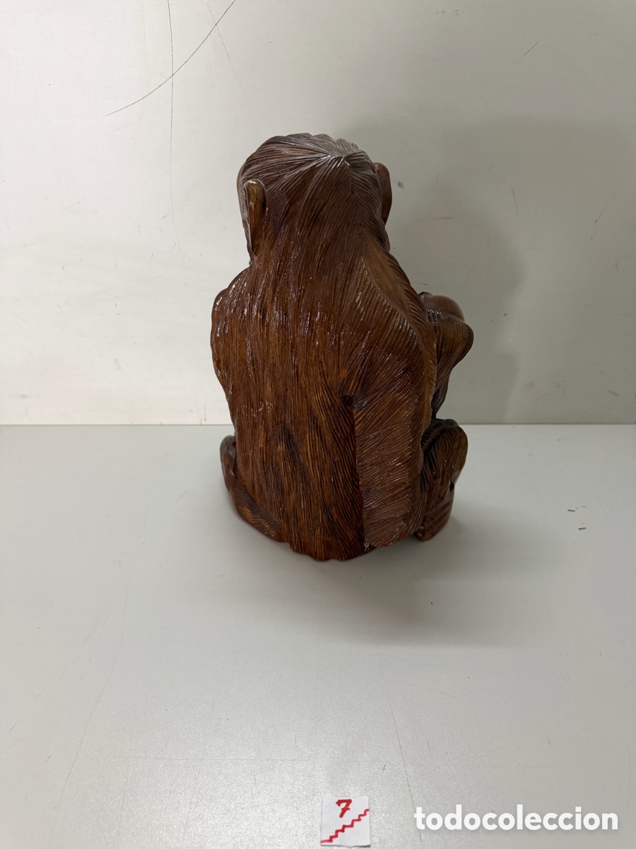 Arte: talla art&iacute;stica de madera que representa a un mono. - Foto 4