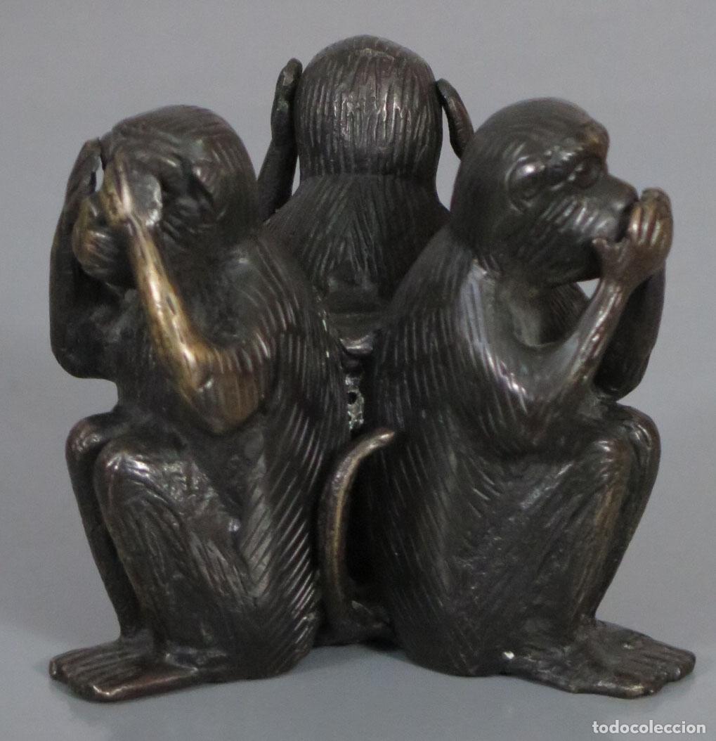 Arte: MONOS. VER OIR Y CALLAR. BRONCE. SIGLO XX