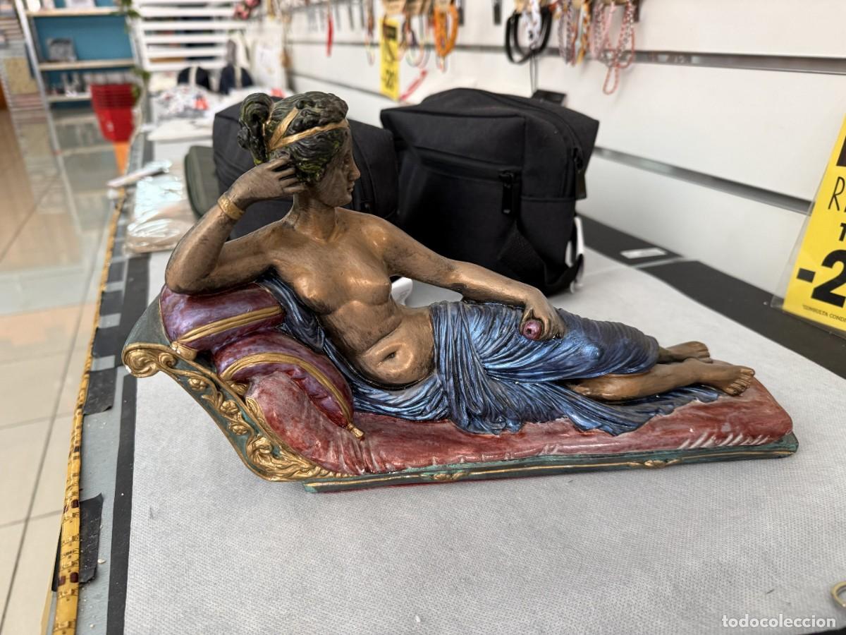 Arte: Venus tumbada de marmolina - Foto 1