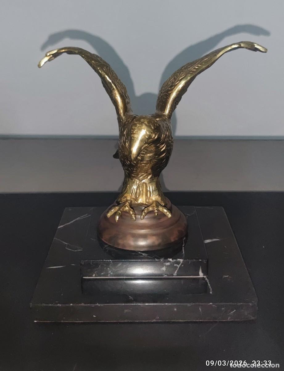 Arte: ​Aquila Imperiale in Ottone Massiccio su Marmo Nero Marquina Con evaluaci&oacute;n de expertos incluida