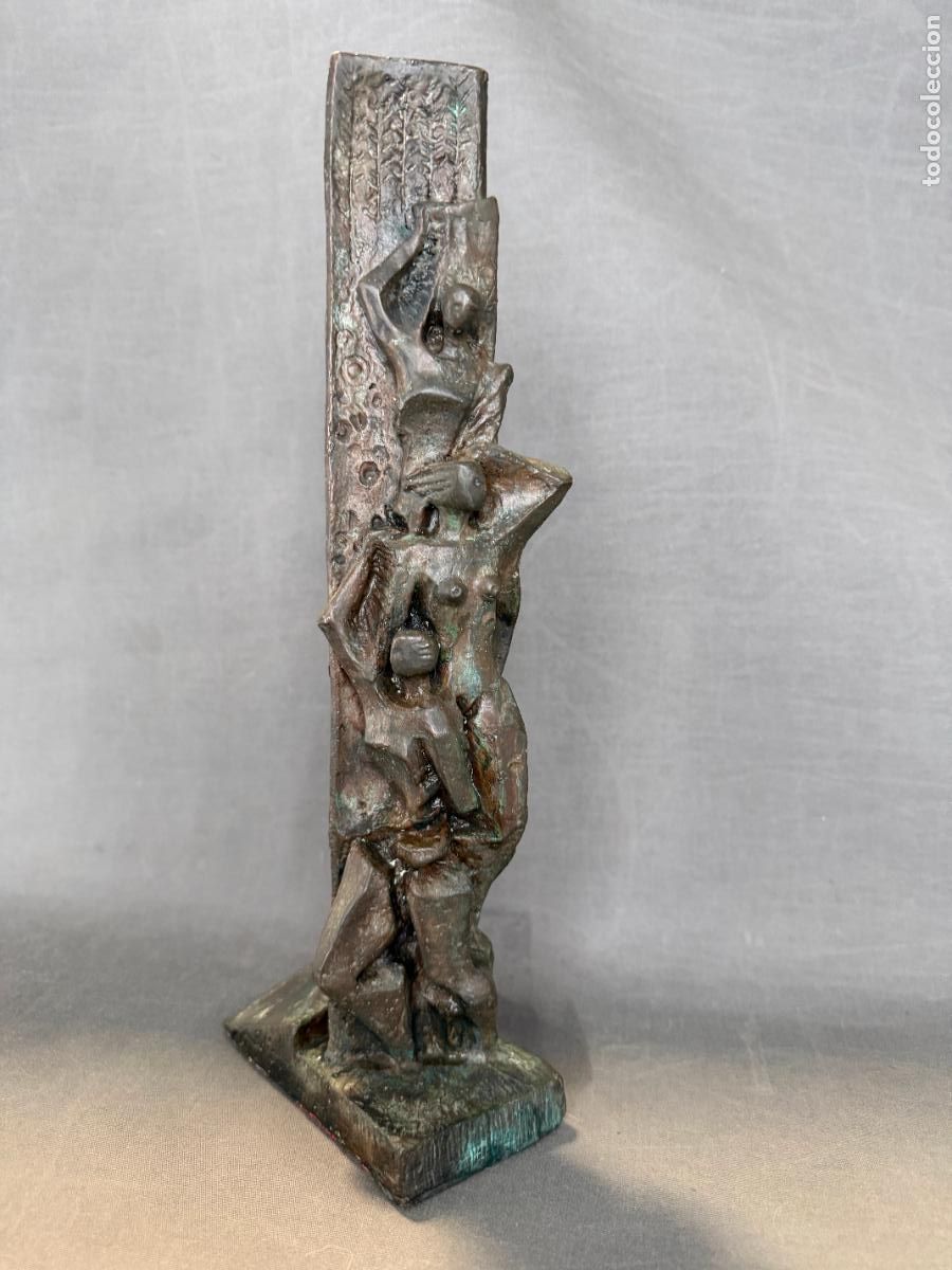 Arte: Juan Moral , escultura de bronce 1988 , premio Arco Iris del consejo Andaluz , Ja&eacute;n .R668