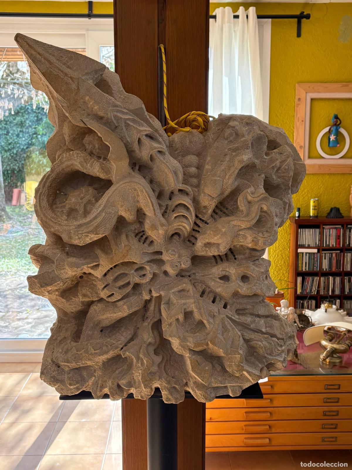 Arte: importante escultura de piedra recojida en vic gran tama&ntilde;o