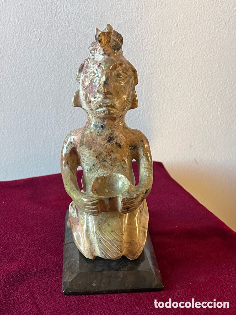 Arte: ESCULTURA AZTECA DE JADE,