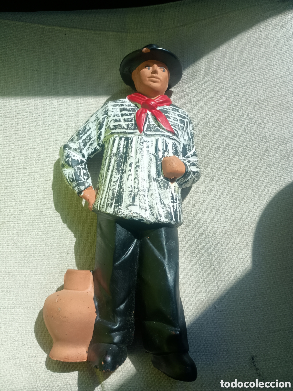 Arte: Pay&eacute;s figura Ibicenca terracota