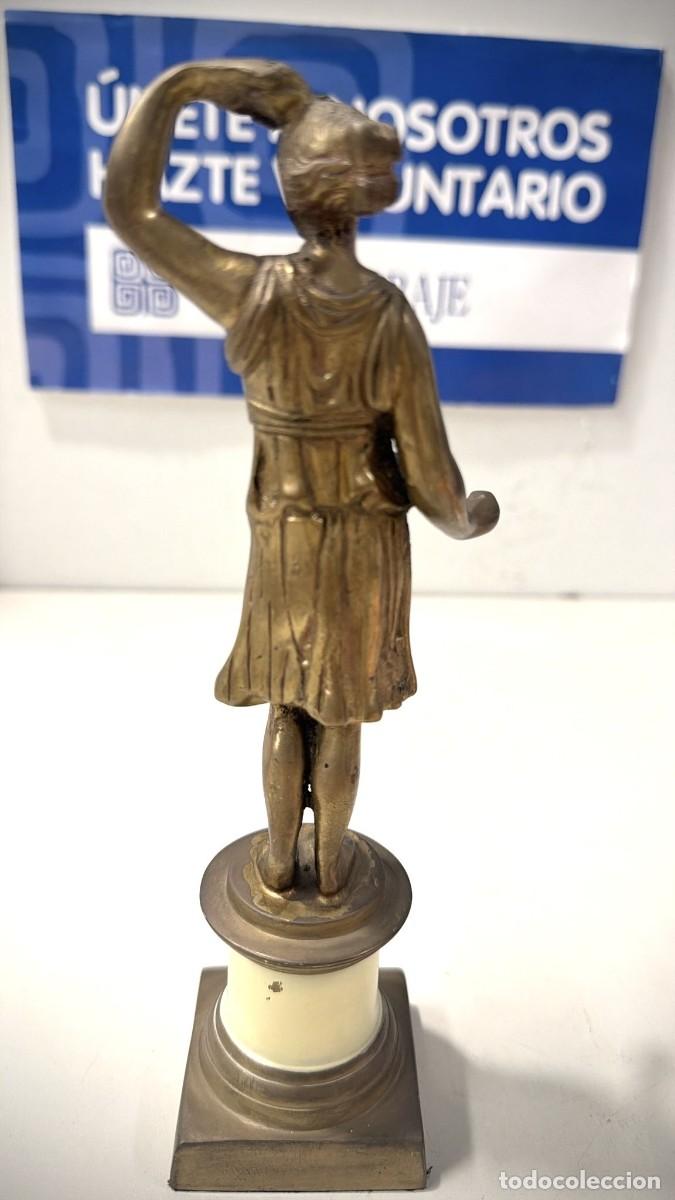 Arte: Figura en Bronce sobre base de m&aacute;rmol - Foto 5
