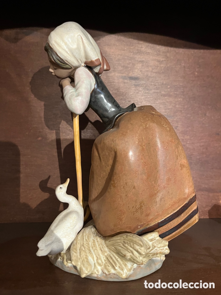 Arte: Figurina Lladro campesina - Foto 2