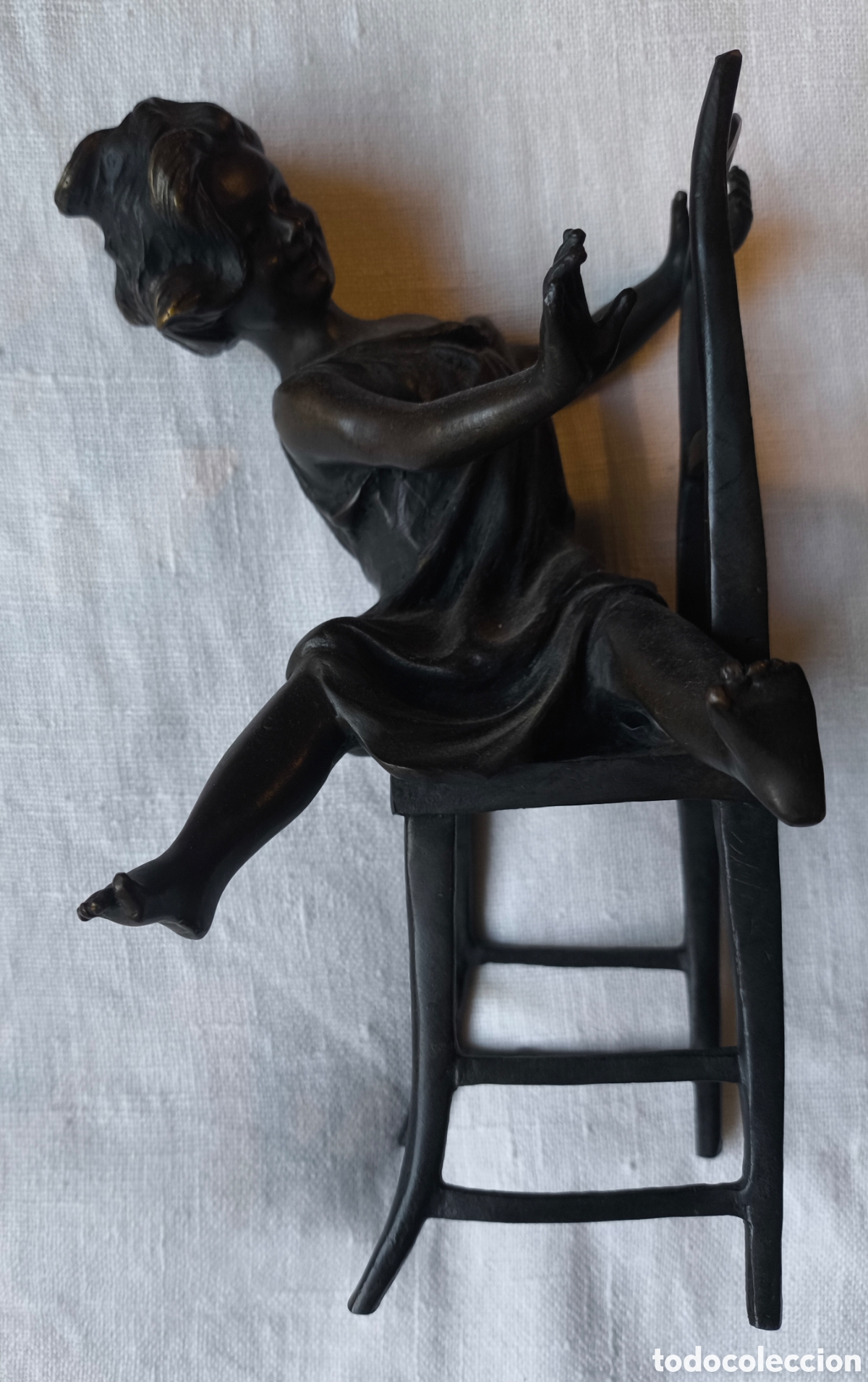 Arte: BRONCE ESCULTURA NI&Ntilde;A SENTADA SILLA FIGURA FIRMADA FRANZ IFFLAND PIEZA NUMERADA