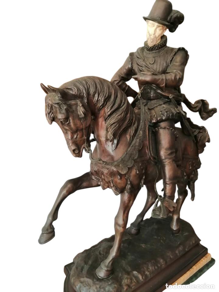 Art: FIGURA ECUESTRE EN BRONCE FELIPE II , CABEZA DE MARFIL.